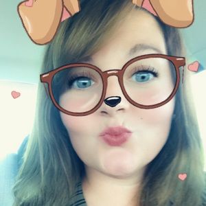 Meet your Posher, Brittney